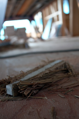 「畳床の切れ端（土間付近）」畳ハウスの施工事例写真