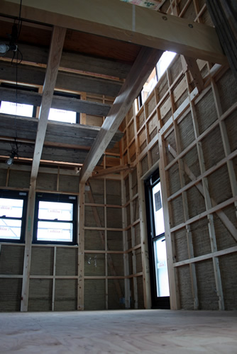 「たたみハウスの壁（キッチン）」畳ハウスの施工事例写真